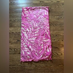 Tahari Pink and Orange Beach Towel